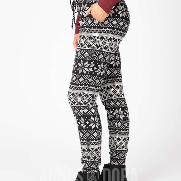 Agnes & Dora Everyday Joggers Limited Edition Holiday Joggers NWT - Picture 2 of 4